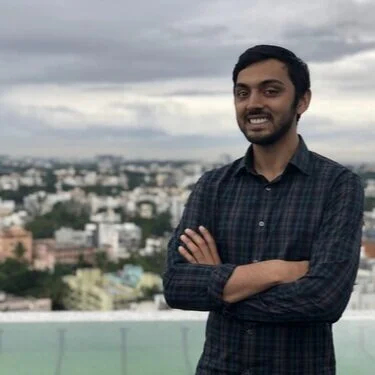 Akshay Jagadeesh — AI 시각 지능 연구 · Stanford·버클리 강의